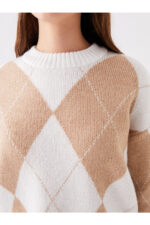 Bisiklet Yaka Desenli Uzun Kollu Oversize Kadin Triko Kazak - Resim 4