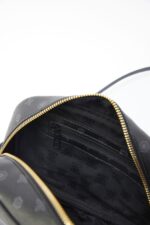 Siyah Monogram Kadin Omuz Cantasi 05Po22Y1538 - Resim 4