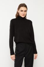 Kazak Kadin - Resim 2