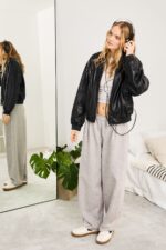 Oversize Suni Deri Ceket - Resim 4