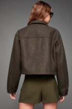 Yumusak Kumasli Ceket - Resim 3