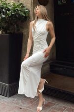 Beyaz Sassy Kolsuz Bel Drapeli Yirtmacli Kadin Elbise - Resim 1