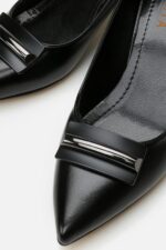 Siyah Kadin Topuklu Ayakkabi - Resim 4