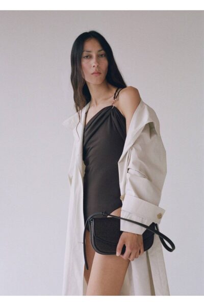 Kapakli Rafya Gorunumlu Omuz Cantasi - Resim 2