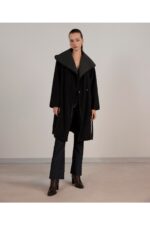 Biye Detayli Palto - Resim 3