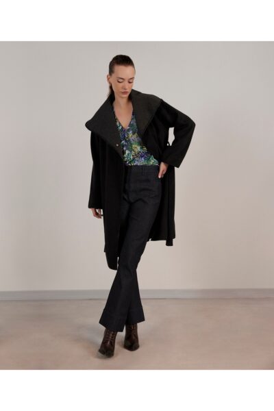 Biye Detayli Palto - Resim 2