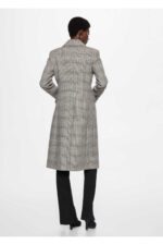 Kruvaze Kesim Kareli Palto - Resim 4