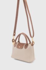 Krem Cok Yonlu Pu Deri Capraz Askili Canta - Resim 3