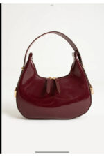 Kadin Rugan Deri Sorelis Baget Cherry Bag Fermuar Kapamali Aski Detayli Kol Cantasi - Resim 4