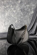 Siyah Fermuarli Astarli Ayarlanabilir Askili El Ve Omuz Cantasi - Resim 1